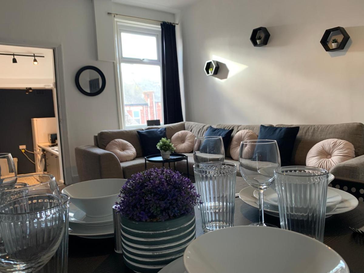 Windsor 4 - Spacious Beautiful 4 Bdrm Maisonette Nr Ncle Free Wifi Free Parking 게이츠헤드 외부 사진